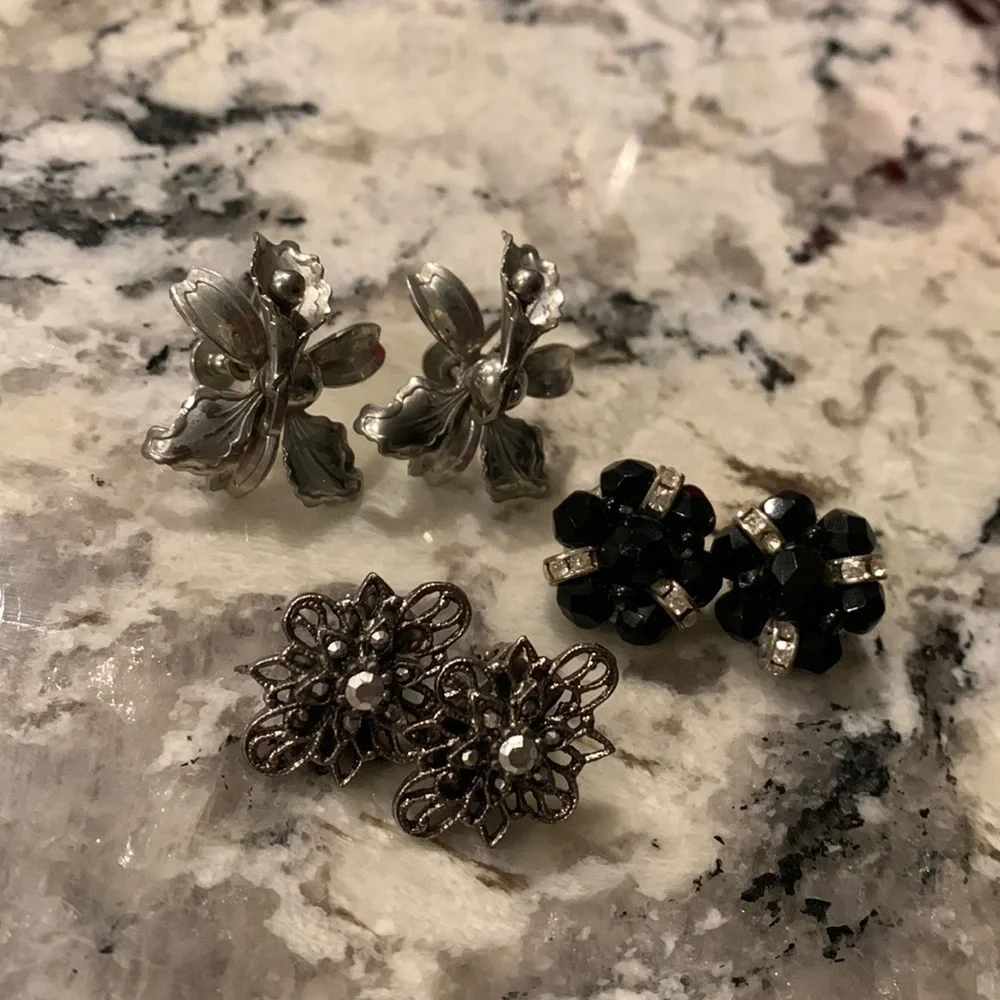 Three Pairs of‎ Vtg Silver Tone / Black Clip-on & Screw-back Earrings.